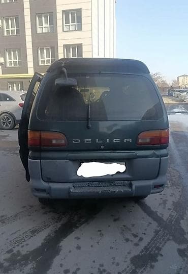 диски на мицубиси делика: Mitsubishi Delica: 1998 г., 2.5 л, Автомат, Дизель, Минивэн — 4