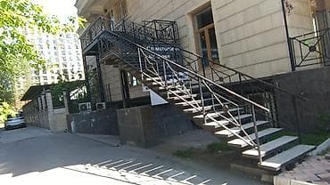 иссы куль: Аренда офисов, 142 м², В жилом комплексе, С отдельным сан узлом — 9