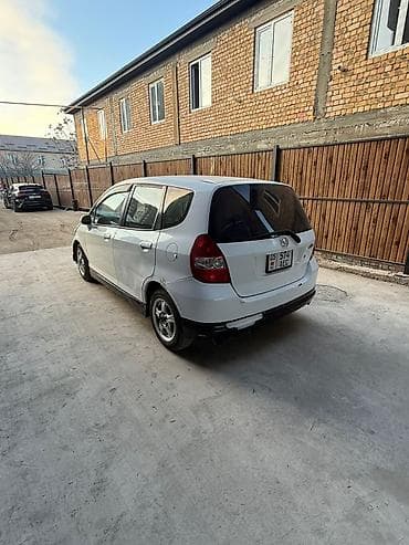 фит москва: Honda Fit: 2001 г., 1.5 л, Вариатор, Бензин — 5
