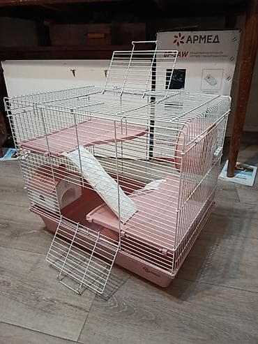 крысу: Продаем клетку почти новую, покупали для маленьких крысят. Удобная — 3