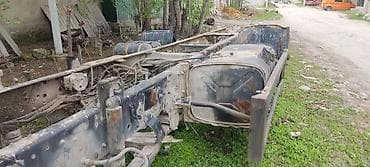 запчасть на трактор: Комплект узлов от грузового автомобиля (рама и ходовая часть) - Рама — 7