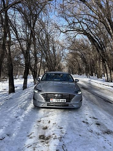 san: Hyundai Sonata: 2022 г., Автомат, Бензин, Седан — 9