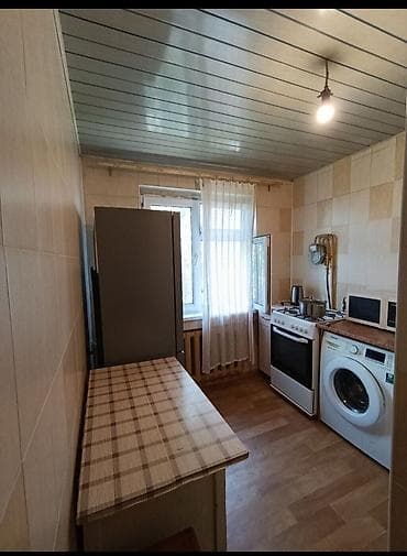 3 комнаты, 58 м², 104 серия, 8 мкр 104 серия, 5 этаж, Косметический ремонт — 1