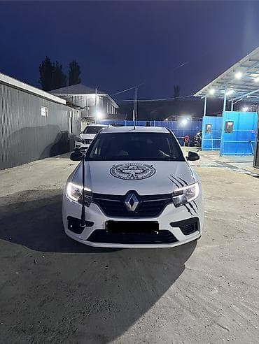 Renault Logan: 2018 г., 1.6 л, Механика, Бензин, Седан — 2