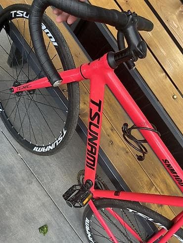 tsunami m: Шоссейный велосипед, Tsunami, Рама M (156 - 178 см) — 9