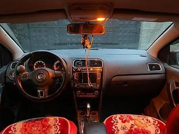 меняю на скот: Volkswagen Polo: 2014 г., 1.6 л, Автомат, Газ, Седан — 6