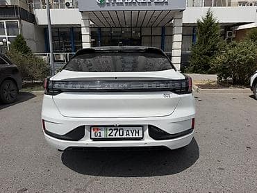Geely: Zeekr 001: | 2023 г. Лифтбек — 6