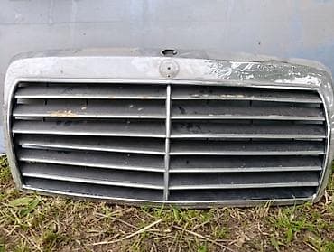 насатка amg: Радиатор торлору Mercedes-Benz 1992 г., Колдонулган, Оригинал — 1