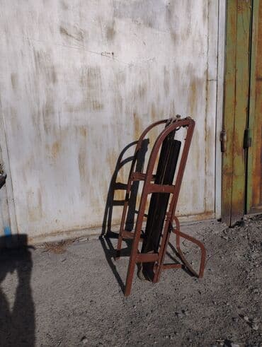 Детские санки советские металлические.Цена -2000сом. - Тяговый