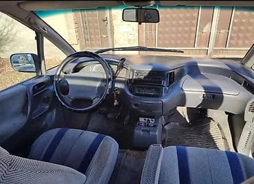 outback wilderness: Toyota Previa: 1993 г., 2.4 л, Автомат, Бензин, Минивэн — 3