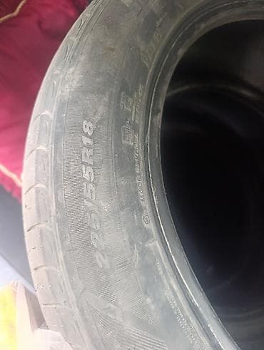 Комплект автомобильных шин 225/55 R18 98H Б/У 3штуки 50/50состояние -