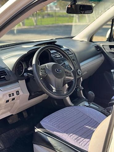 чехлы бу: Subaru Forester: 2015 г., 2.5 л, Автомат, Бензин, Кроссовер — 4