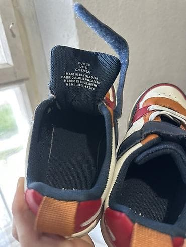 nike vintage: Детские кроссовки H&M - Размер: ориентировочно детский (уточняйте — 8
