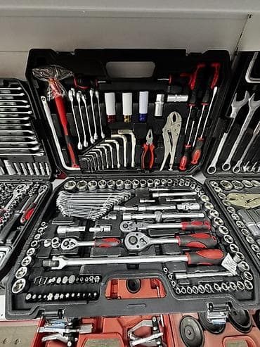Мультитулы: 2500 сом и выше Набор слесарно-автомобильного инструмента в прочном — 2