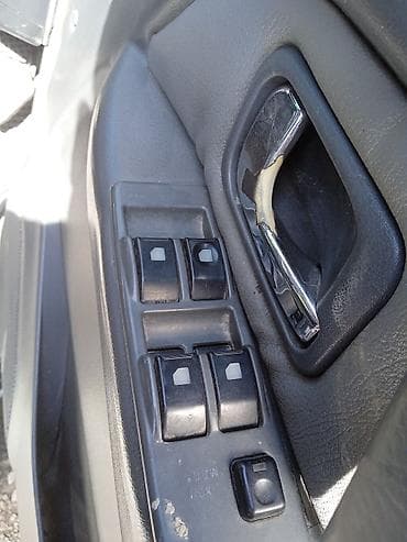 range over: Mitsubishi Pajero: 1993 г., Механика, Дизель, Внедорожник — 7