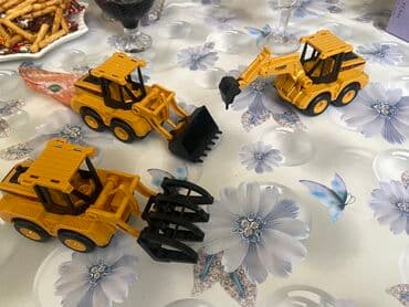 дома под снос: Снос стен | Демонтаж керамогранита, Кирпичная стена, Демонтаж встроенных шкафов | Зачистка от старых обоев, Снятие шпатлевки, Снятие подвесных потолков | Демонтаж ковролина, Демонтаж ламината, Демонтаж подложки | Кровля из профнастила, Металлочерепичная кровля, Крыша из шифера 1-2 года опыта — 11