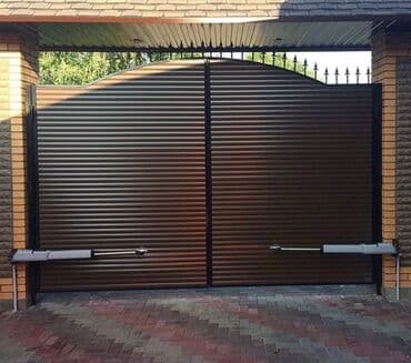 стойки для ограждение: Металлические, Дистанционное управление, Alutech, Для частного дома, Для гаража, Для автомойки, Бесшумные ворота, Оптом, Новый, Бесплатная установка — 1