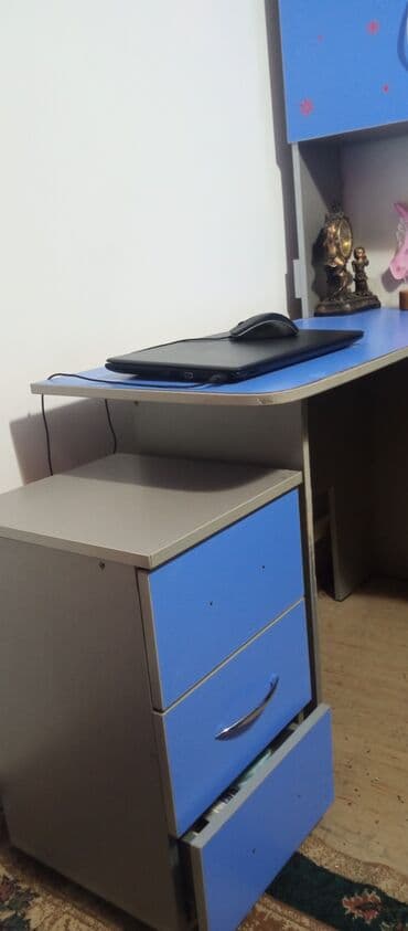 гарнитуры кухонные: Юношеский гарнитур — 7