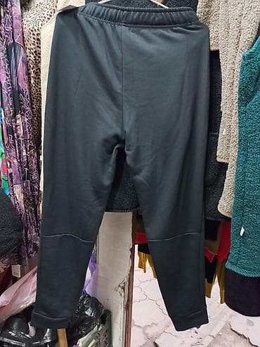 найк штаны: Спортивные брюки Nike, черные - Классический зауженный крой — 2