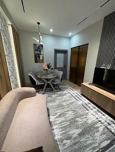 14: 3 комнаты, Без подселения, С мебелью полностью — 4