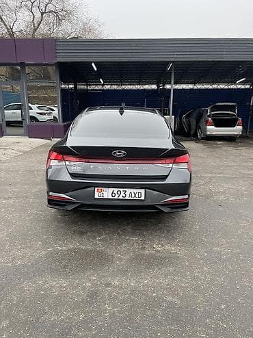 сокулук там: Hyundai Elantra: 2021 г., 2 л, Автомат, Бензин, Седан — 2