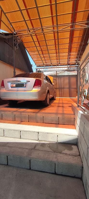 Унаа сатуу: Седан серебристого цвета. продаётся жентра 2014 газ бензин автомат — 2