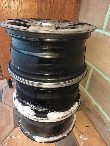 mazda 5: Литые Диски R 15 Mercedes-Benz, отверстий - 5, Б/у — 3