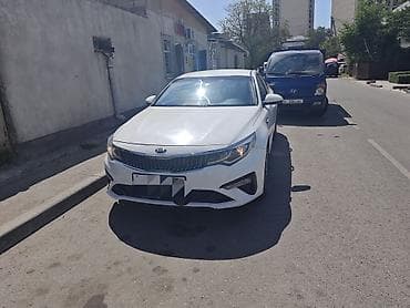 Kia Optima: 2018 г., 2 л, Автомат, Газ, Седан