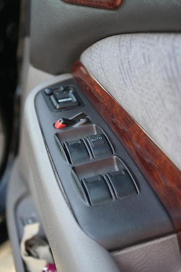 bmv e32: Honda Saber: 2000 г., 2.5 л, Автомат, Бензин, Седан — 6