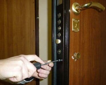 кружка металлическая: Срочное вскрытие замка в металлической двери. Предлагает — 1