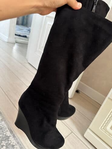 кок: Продаю новый
Натуральный замшы
Размер:35
Цена:500с
Мкр Кок -Жар — 2