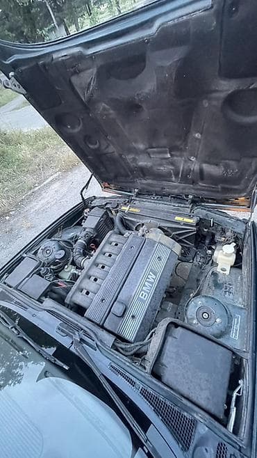 е34 e34: BMW 5 series: 1994 г., 2.5 л, Механика, Седан — 10
