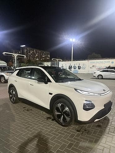 ej de: JAC : 2026 г., Электромобиль, Кроссовер — 2