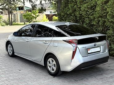 тайота матрих: Toyota Prius: 2016 г., 1.8 л, Автомат, Гибрид, Лифтбек — 2