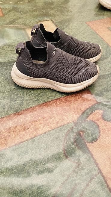 Игрушки: Детские кроссовки слипоны,дышащая эластичная сетка,легкая и гибкая — 1