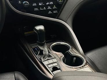 Toyota: Toyota Camry: 2019 г., 2.5 л, Автомат, Гибрид, Седан — 8