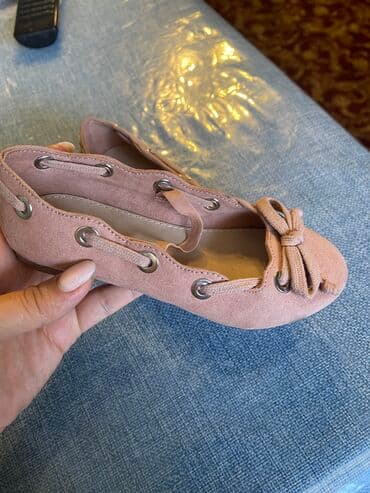 на утренник: Балетки Zara оригинал. Размер 27. Носили 1 раз на НГ утренник, т.е. в — 4