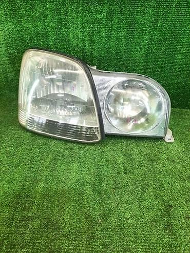 Передняя правая фара Toyota 1998 г., Оригинал, Япония