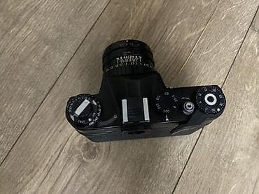 nikon p1000: Зенит ЕТ — пленочная зеркальная фотокамера М42 Комплектация: - камера — 3