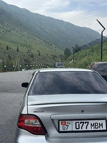 Daewoo Nexia: 2011 г., 1.5 л, Механика, Бензин, Седан