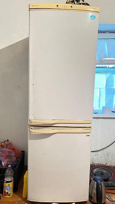 samsung quantum 2: Холодильник Samsung, Двухкамерный — 1