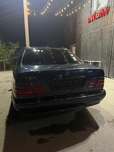 мерс 410: Mercedes-Benz E-Class: 2001 г., Автомат, Бензин, Седан — 3