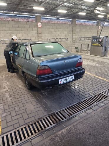 bmw e91: Daewoo Nexia: 1997 г., Седан — 5