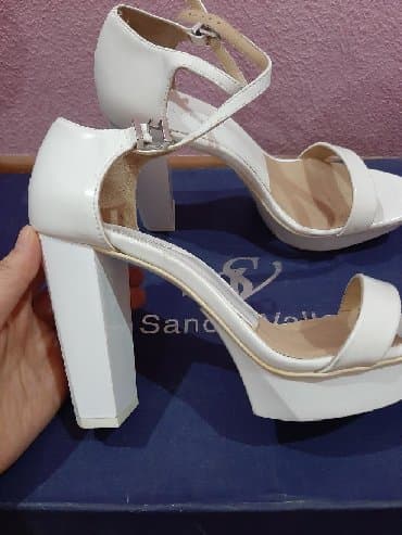 батильон: Zara оригинал, очень удобные за счёт стойкого каблука, можно часами — 1