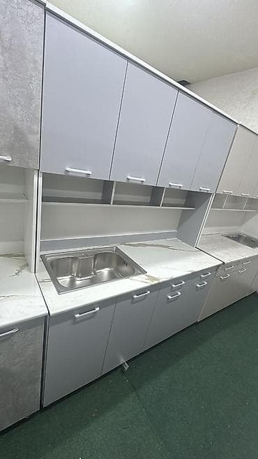 Кухонные гарнитуры: Кухонные гарнитуры с мойкой и столешницей - Комплект: нижние тумбы с — 3