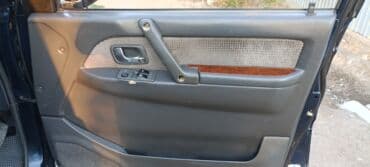 продаю связи с переездом: Mitsubishi Pajero: 1993 г., 2.8 л, Дизель, Внедорожник — 6