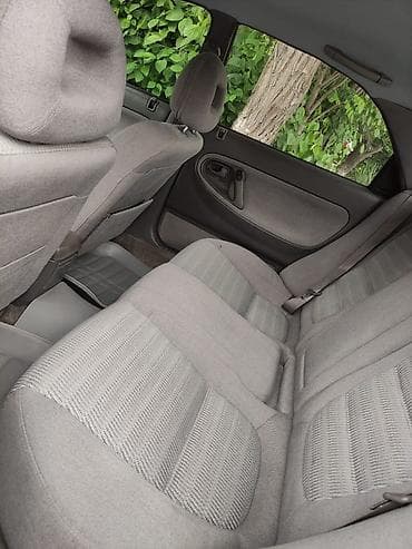 мазда 626 1994: Mazda 626: 1994 г., 2 л, Механика, Бензин, Седан — 9