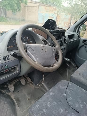 Mercedes-Benz Спринтер: 2005 г., 2.2 л, Механика, Дизель — 8