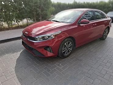 lada 2105: Kia Cerato: 2022 г., Автомат, Бензин, Седан — 5