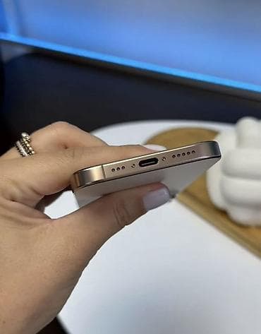 poco 5f: IPhone 16 Pro, Б/у, 256 ГБ, Natural Titanium, 90 % — 3